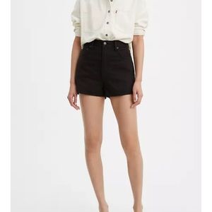 Levi’s ribcage Jean shorts size 25